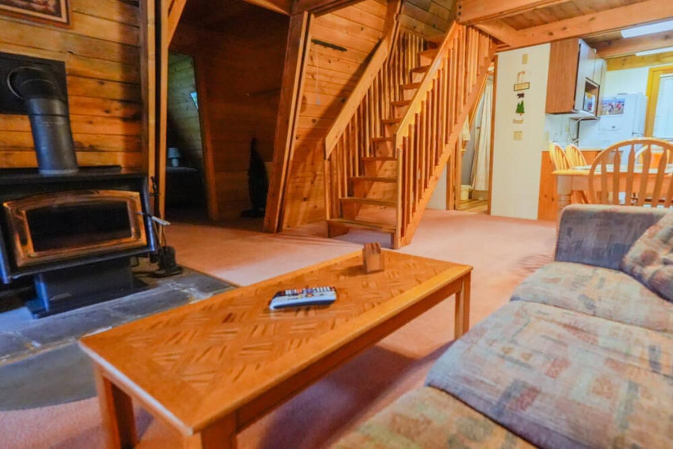 Rustic Cabin 2 - Two Bedroom Forest Lakes Estates Экстерьер фото