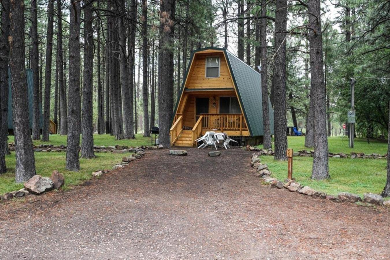 Rustic Cabin 2 - Two Bedroom Forest Lakes Estates Экстерьер фото